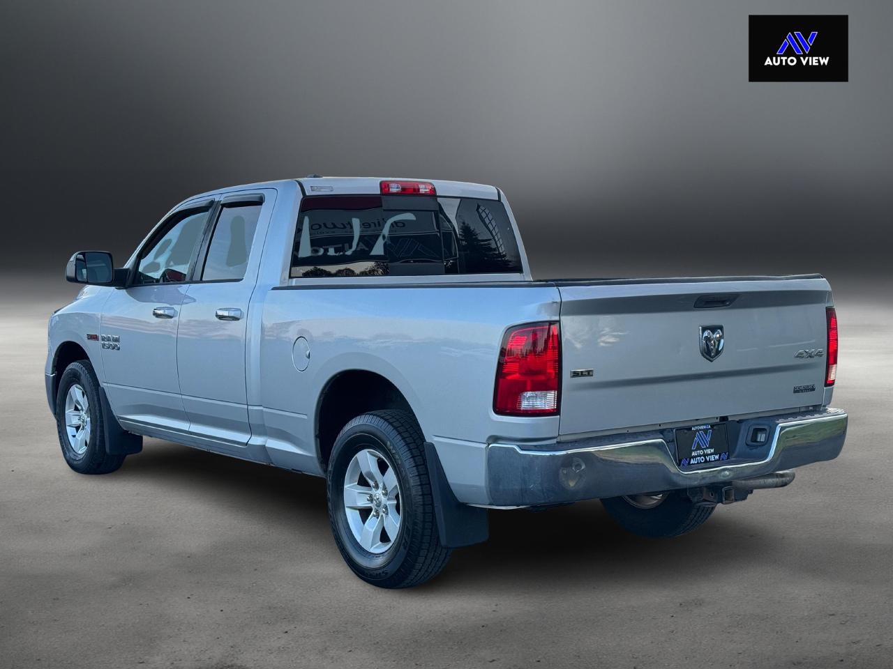 2014 RAM 1500 SLT **CLEAN CARFAX** - Photo #8