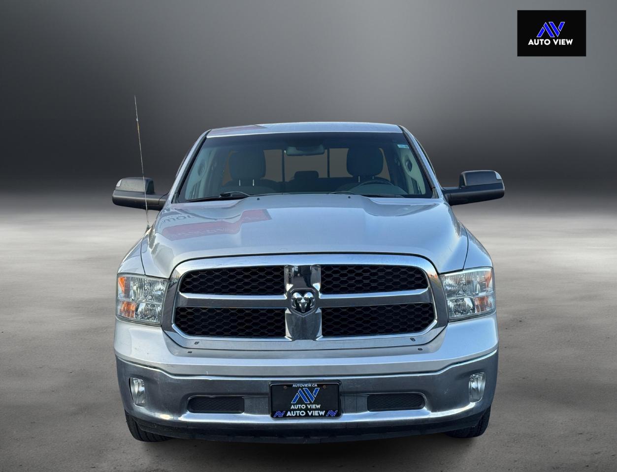 2014 RAM 1500 SLT **CLEAN CARFAX** - Photo #3