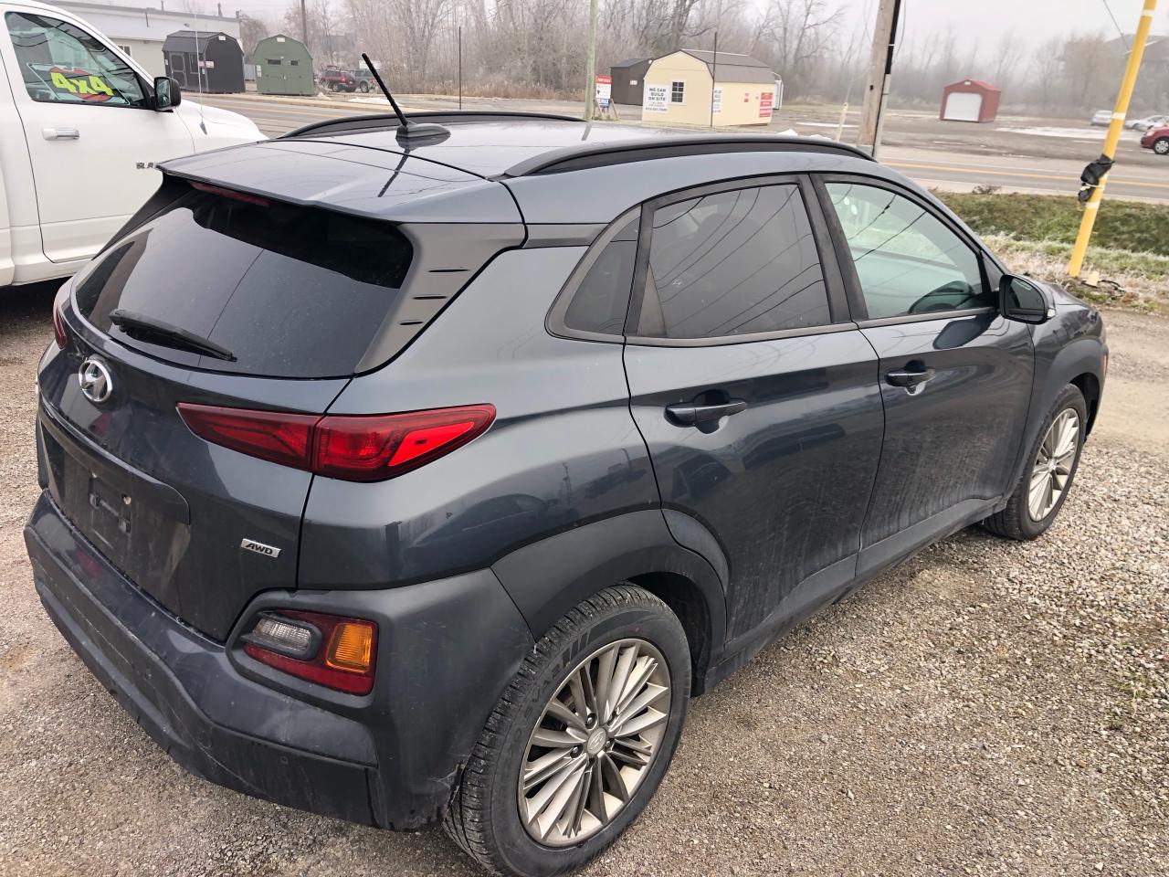 2018 Hyundai KONA 2.0L Luxury AWD - Photo #5