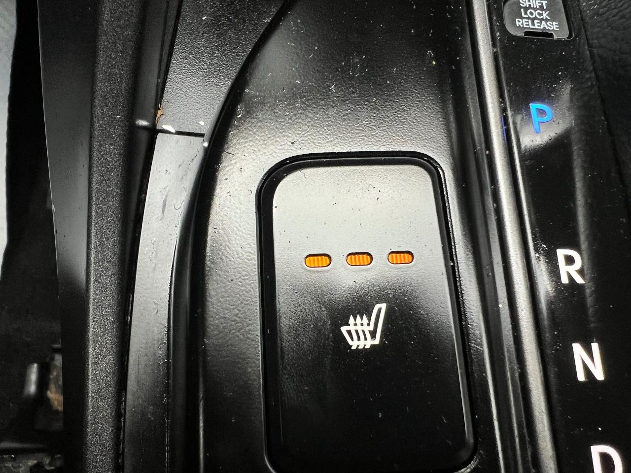 2014 Hyundai Santa Fe Sport Premium-EXTRA CLEAN-HEATED SEATS- BLUETOOTH - Photo #23