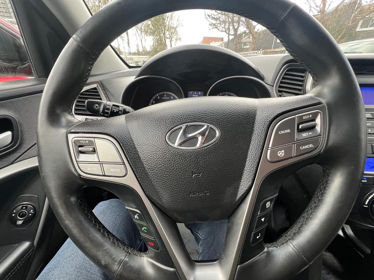 2014 Hyundai Santa Fe Sport Premium-EXTRA CLEAN-HEATED SEATS- BLUETOOTH - Photo #20