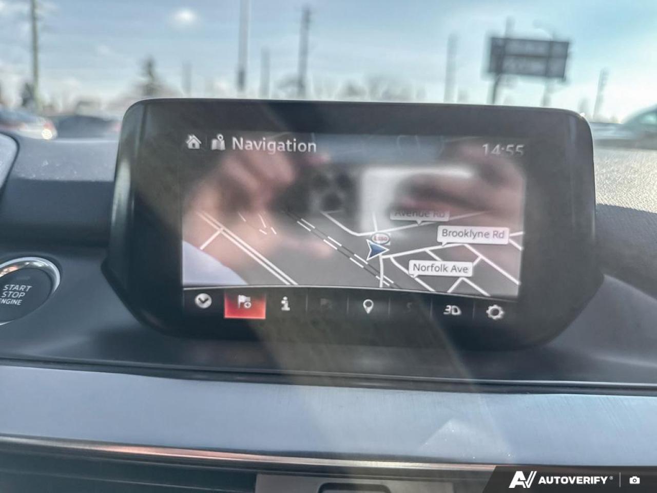 2017 Mazda MAZDA6 GS / NO ACCIDENTS / NAV / HTD STEERING / REAR CAM Photo