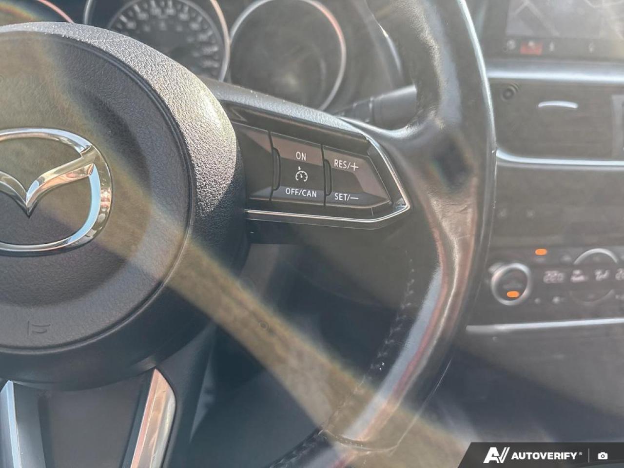 2017 Mazda MAZDA6 GS / NO ACCIDENTS / NAV / HTD STEERING / REAR CAM - Photo #21