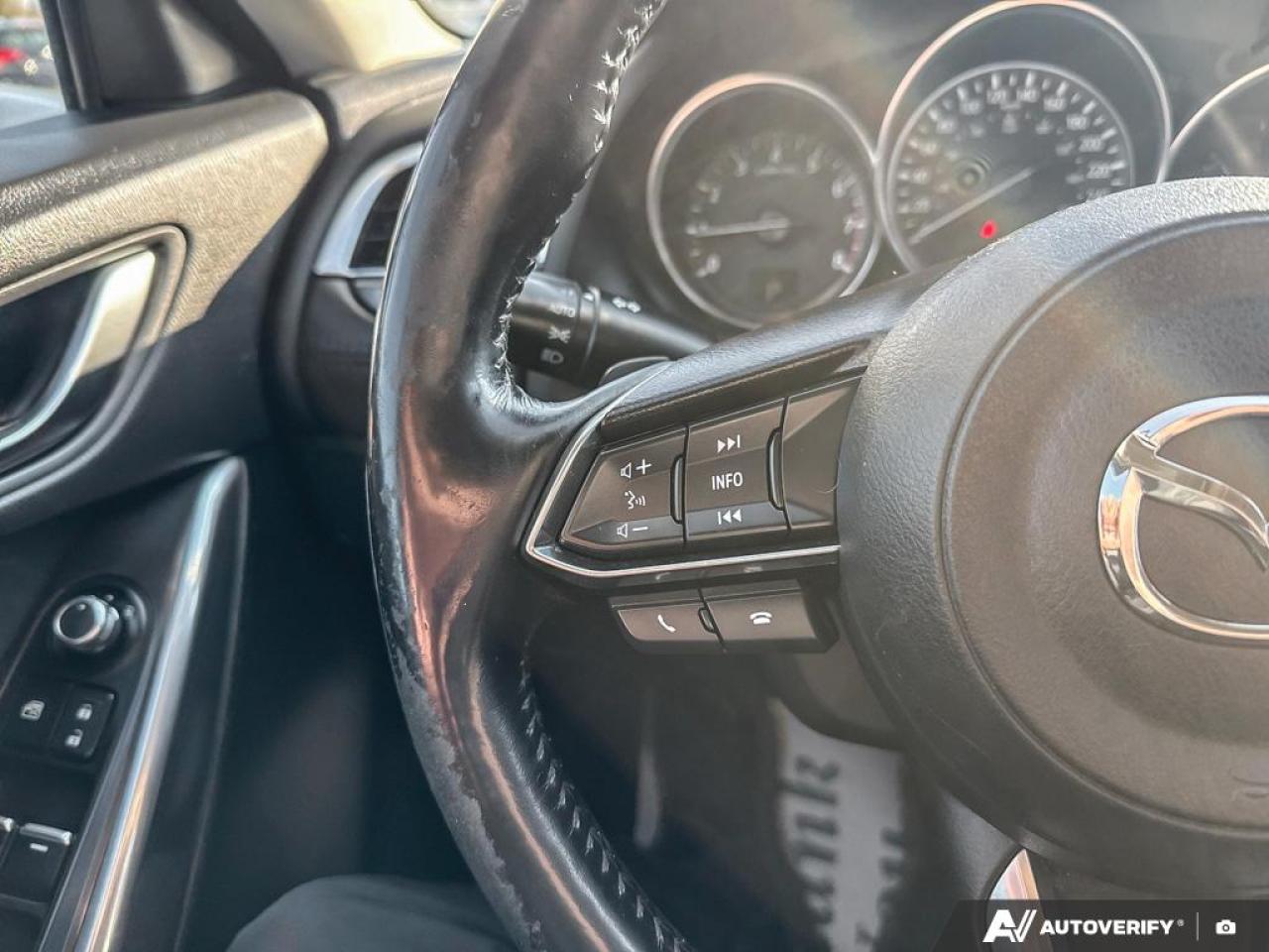 2017 Mazda MAZDA6 GS / NO ACCIDENTS / NAV / HTD STEERING / REAR CAM - Photo #20