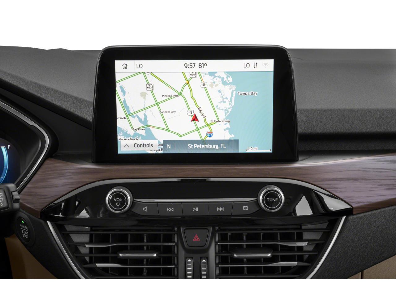 2022 Ford Escape Titanium Photo5