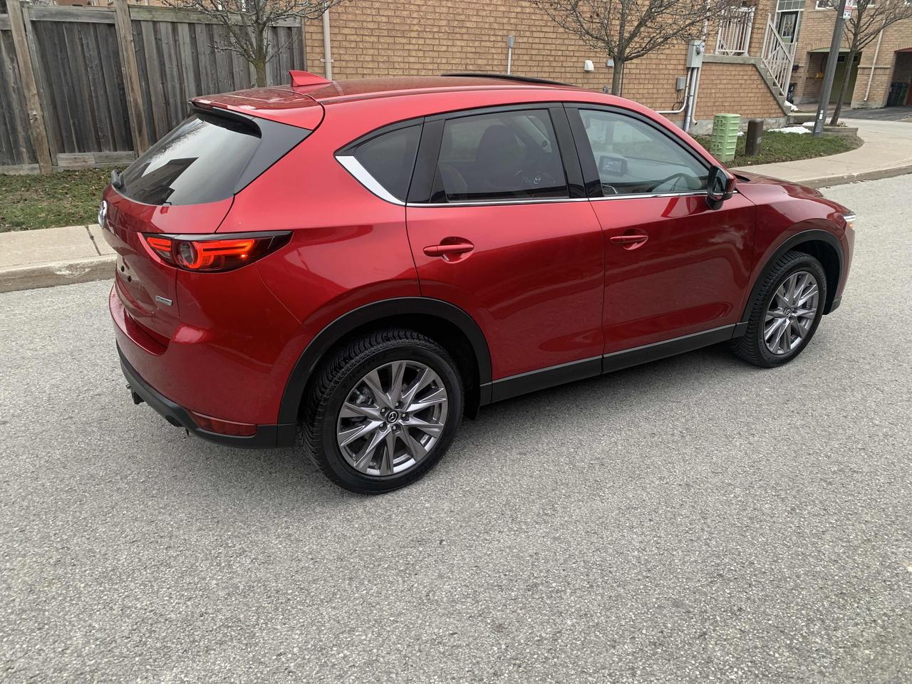2019 Mazda CX-5 GT /ONE OWNER/ NO ACCIDENT / LEATHER /ROOF /NAVI / Photo3