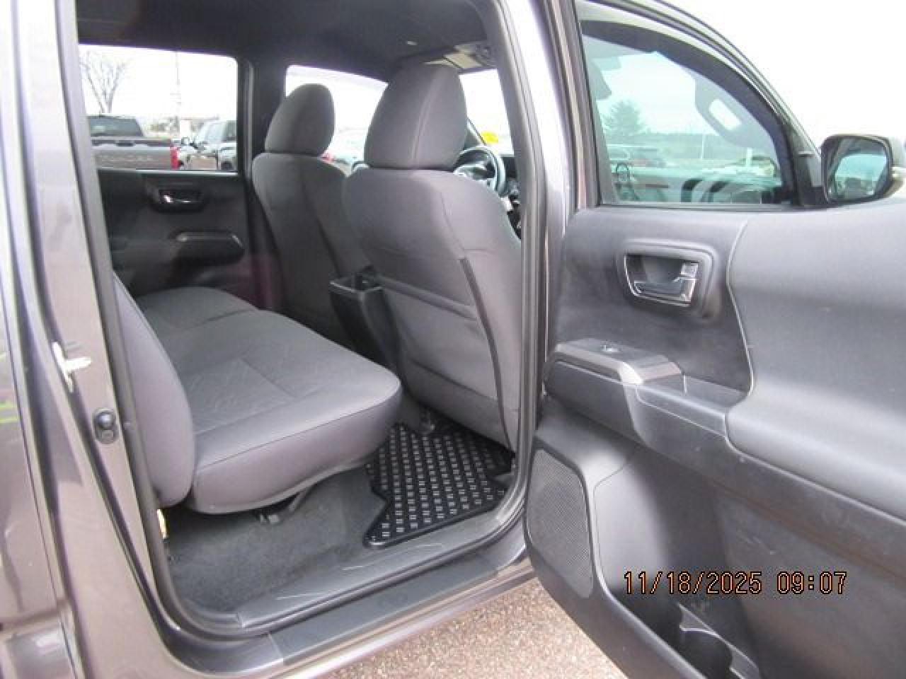 2019 Toyota Tacoma TRD Off Road Photo