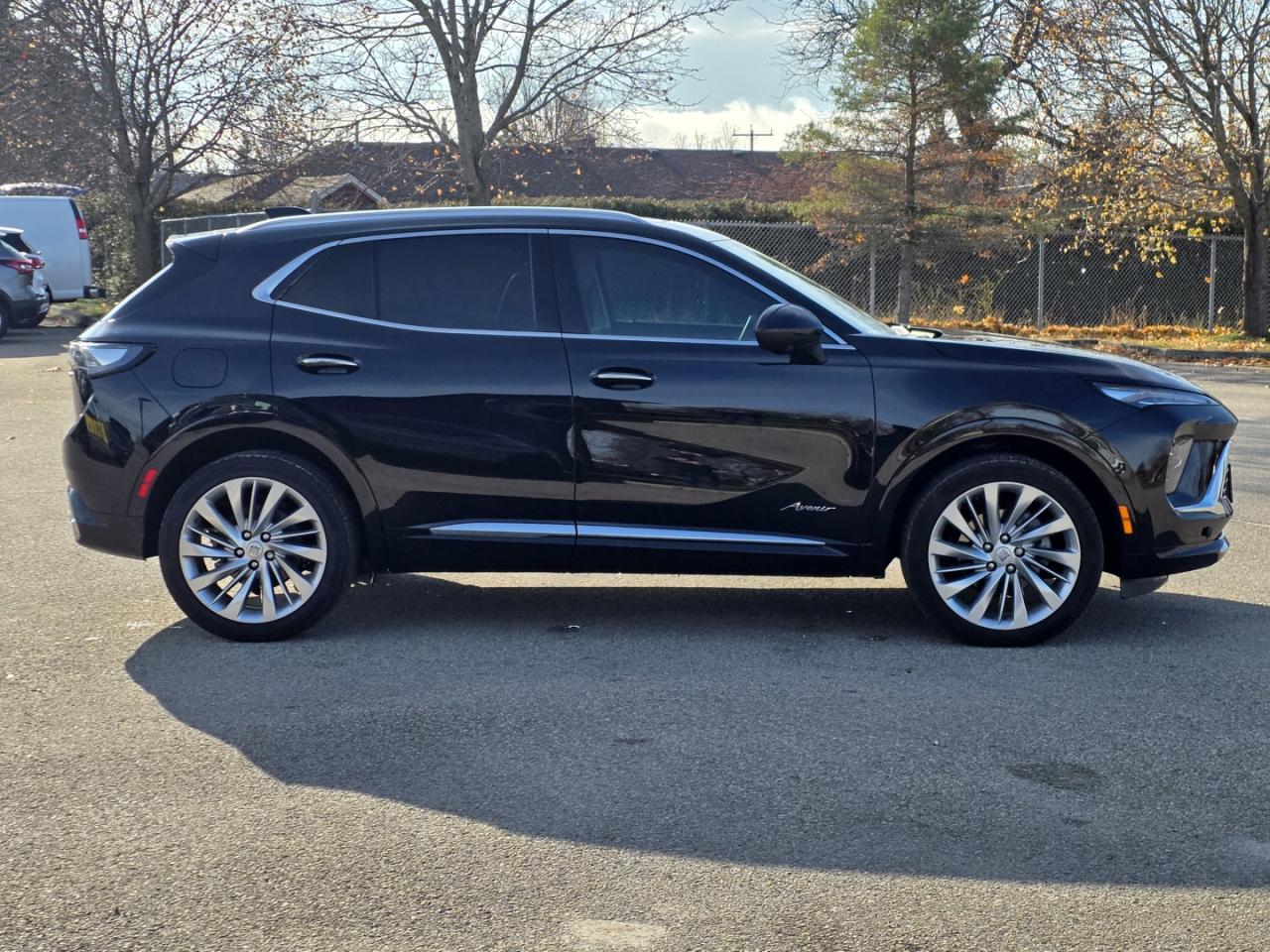 2024 Buick Envision Avenir - Photo #4