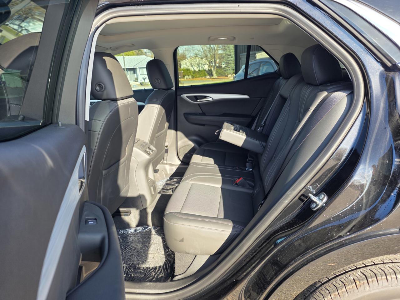 2024 Buick Envision Avenir - Photo #20