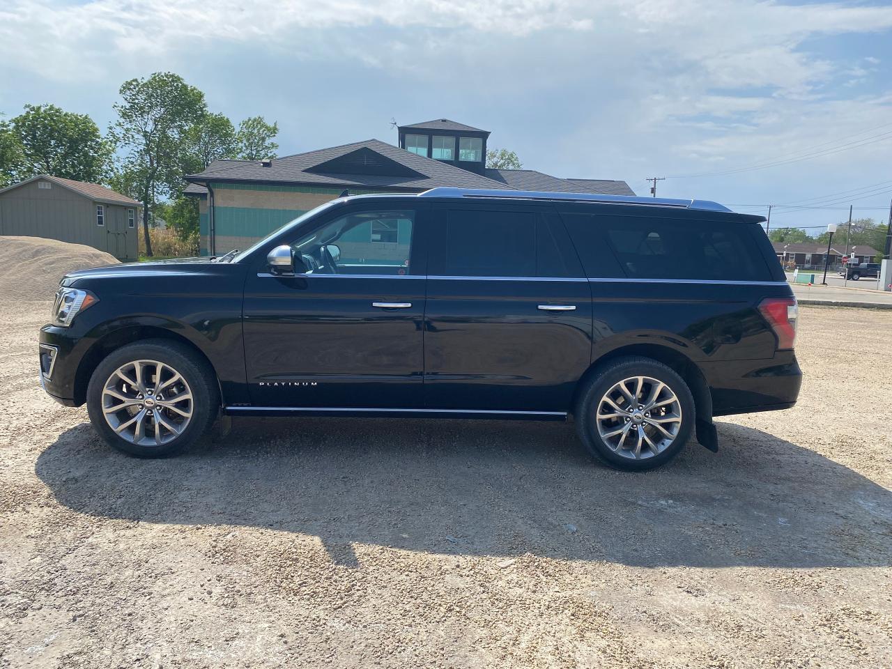 Used 2018 Ford Expedition Platinum Max for sale in Elie, MB