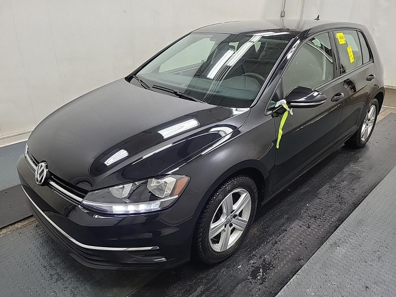 2021 Volkswagen Golf Comfortline | HEATED SEATS | NAV | SUPER LOW KM!! Photo2