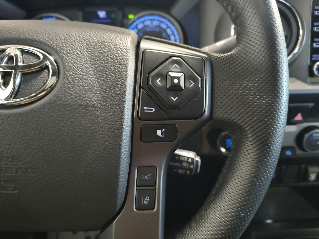 2022 Toyota Tacoma TRD SPORT 4X4 Photo