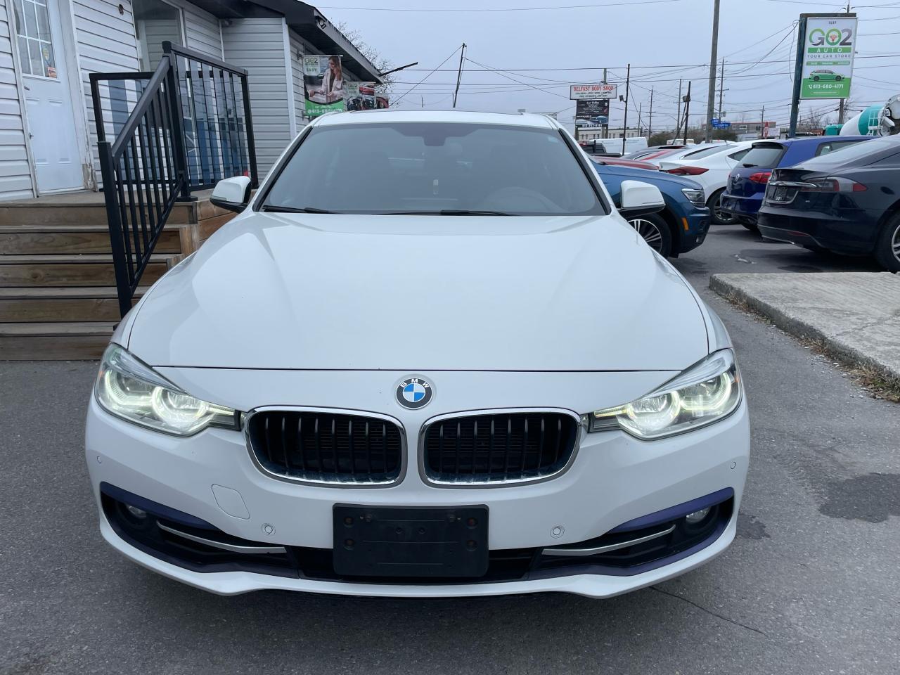 2016 BMW 3 Series 328i xDrive - Photo #2