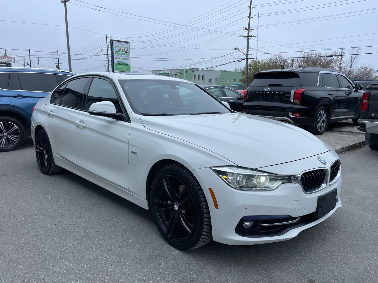 2016 BMW 3 Series 328i xDrive Photo2