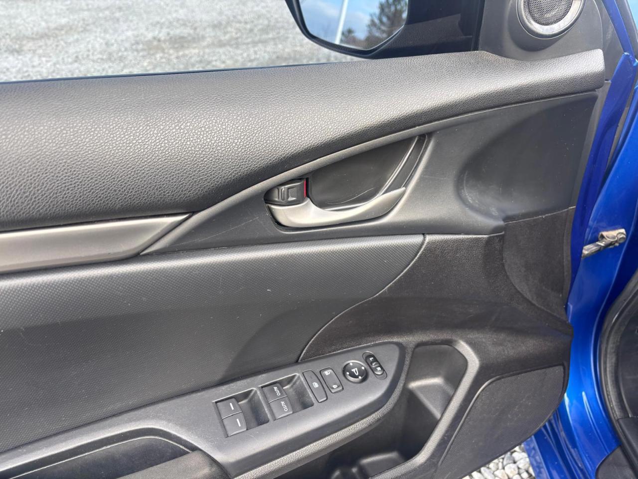 2018 Honda Civic LX Photo