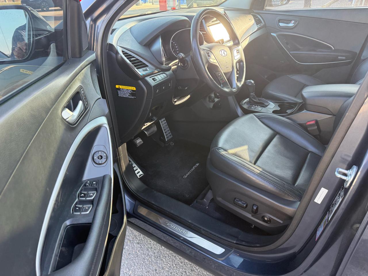 2017 Hyundai Santa Fe Sport Limited  panoramic roof. Backup   Camera navigation - Photo #11