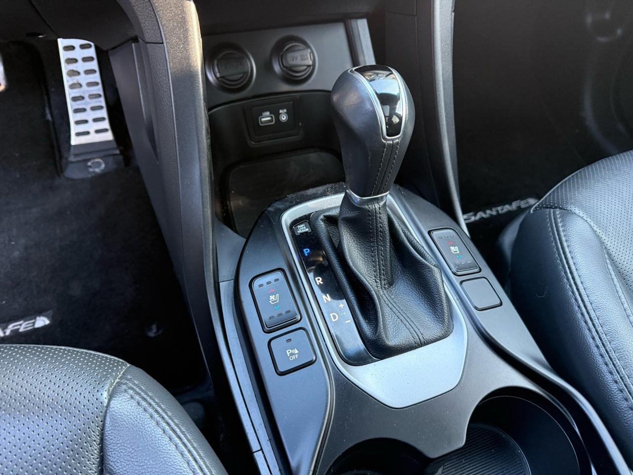 2017 Hyundai Santa Fe Sport Limited  panoramic roof. Backup   Camera navigation - Photo #7