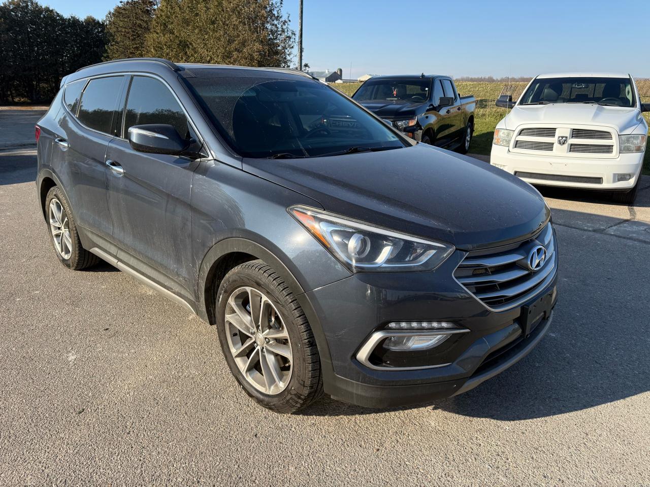 Used 2017 Hyundai Santa Fe Sport Limited  panoramic roof. Backup   Camera navigation for sale in Waterloo, ON