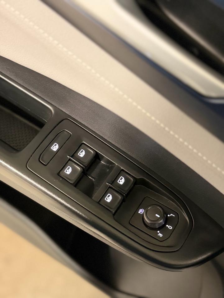 2024 Volkswagen Taos Comfortline - Photo #9