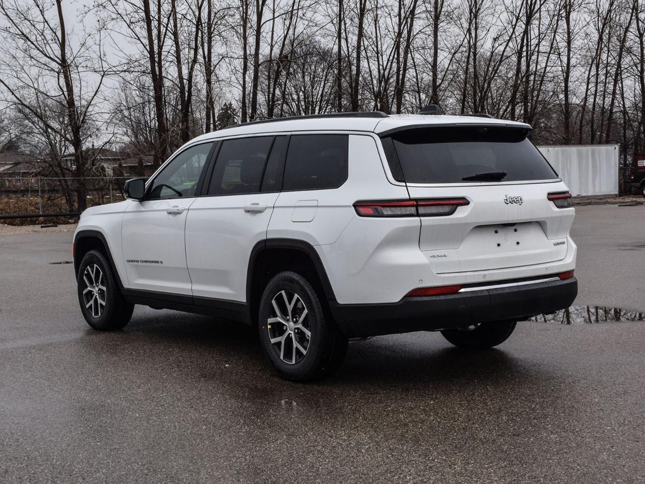 2025 Jeep Grand Cherokee L Limited 4x4 Photo