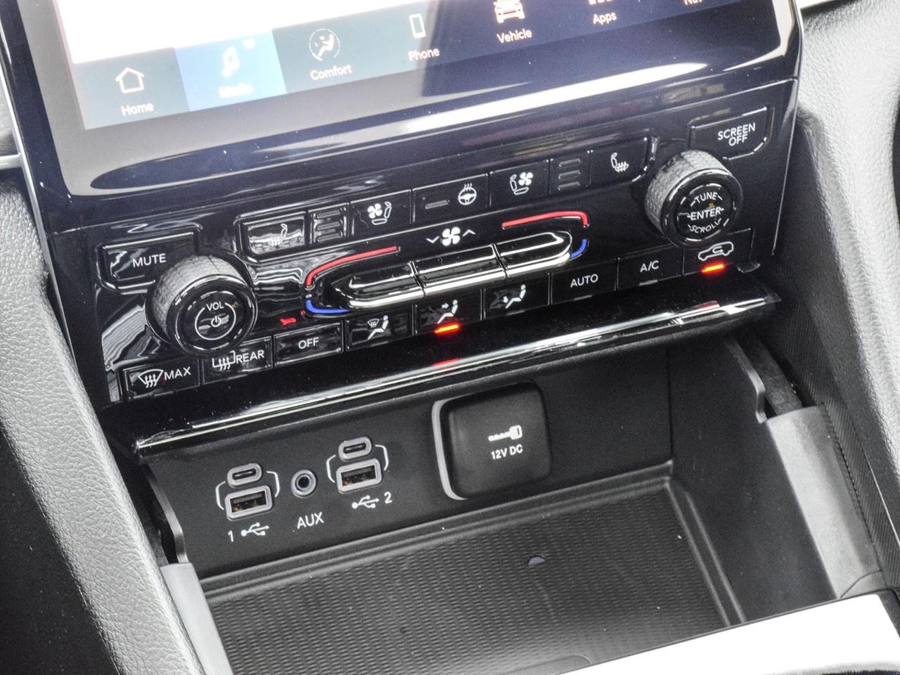 2025 Jeep Grand Cherokee L Limited 4x4 Photo