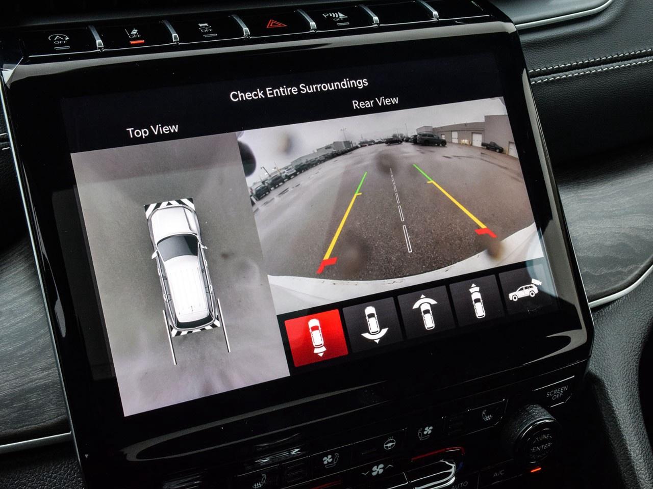 2025 Jeep Grand Cherokee L Limited 4x4 Photo