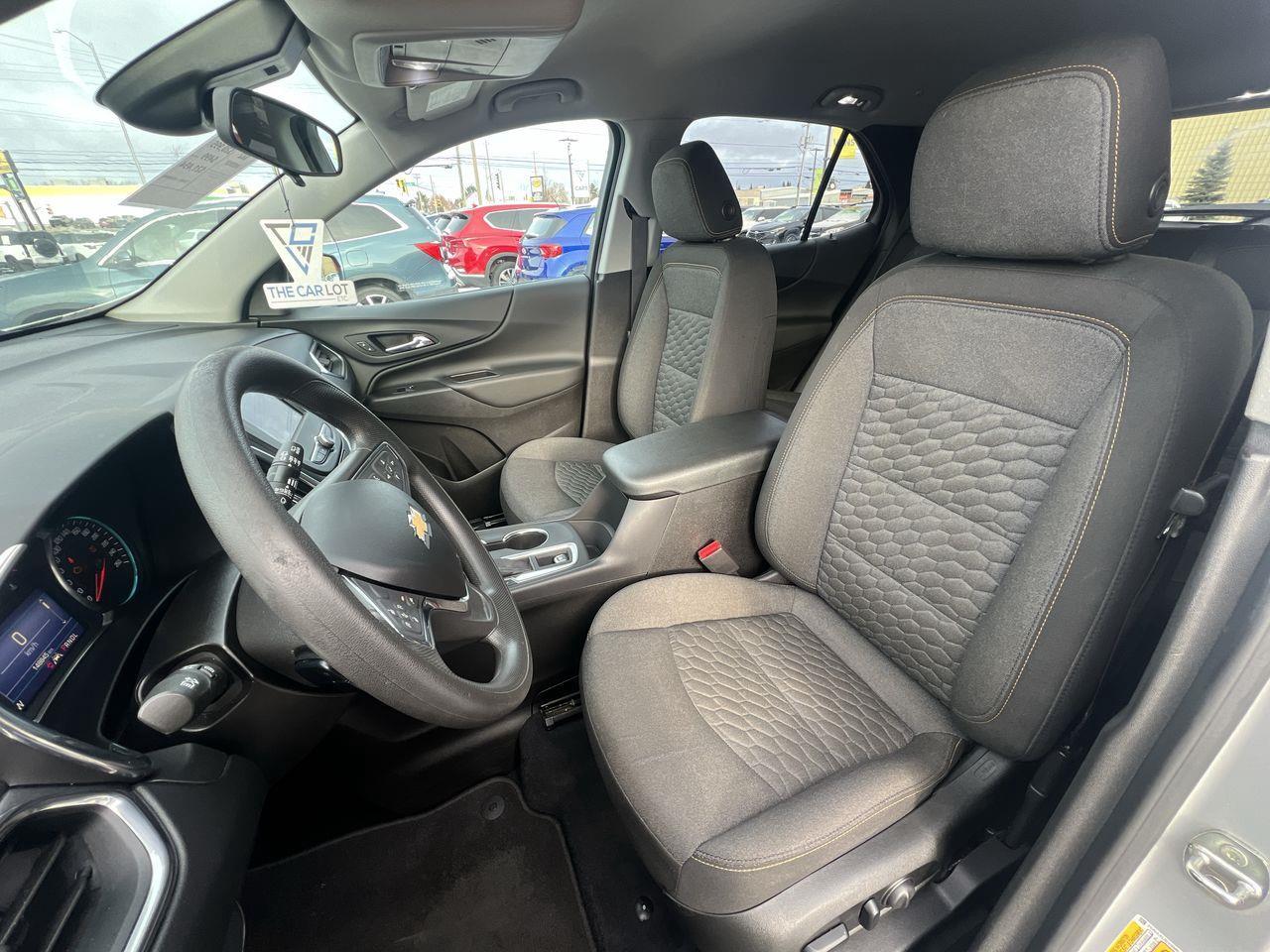 2021 Chevrolet Equinox LT AWD, HEATED FRONT SEATS, BACK UP CAM, CRUISE CONTROL, SIRIUS XM!! Photo