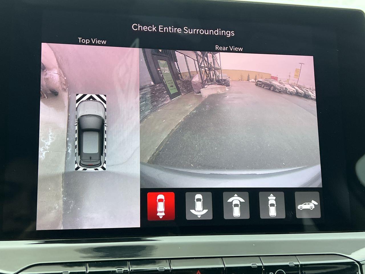 2022 Jeep Compass North 4X4, MOONROOF, HEATED FRONT SEATS, SIRIUS XM, NAV, POWER LIFTGATE, REMOTE START!! Photo