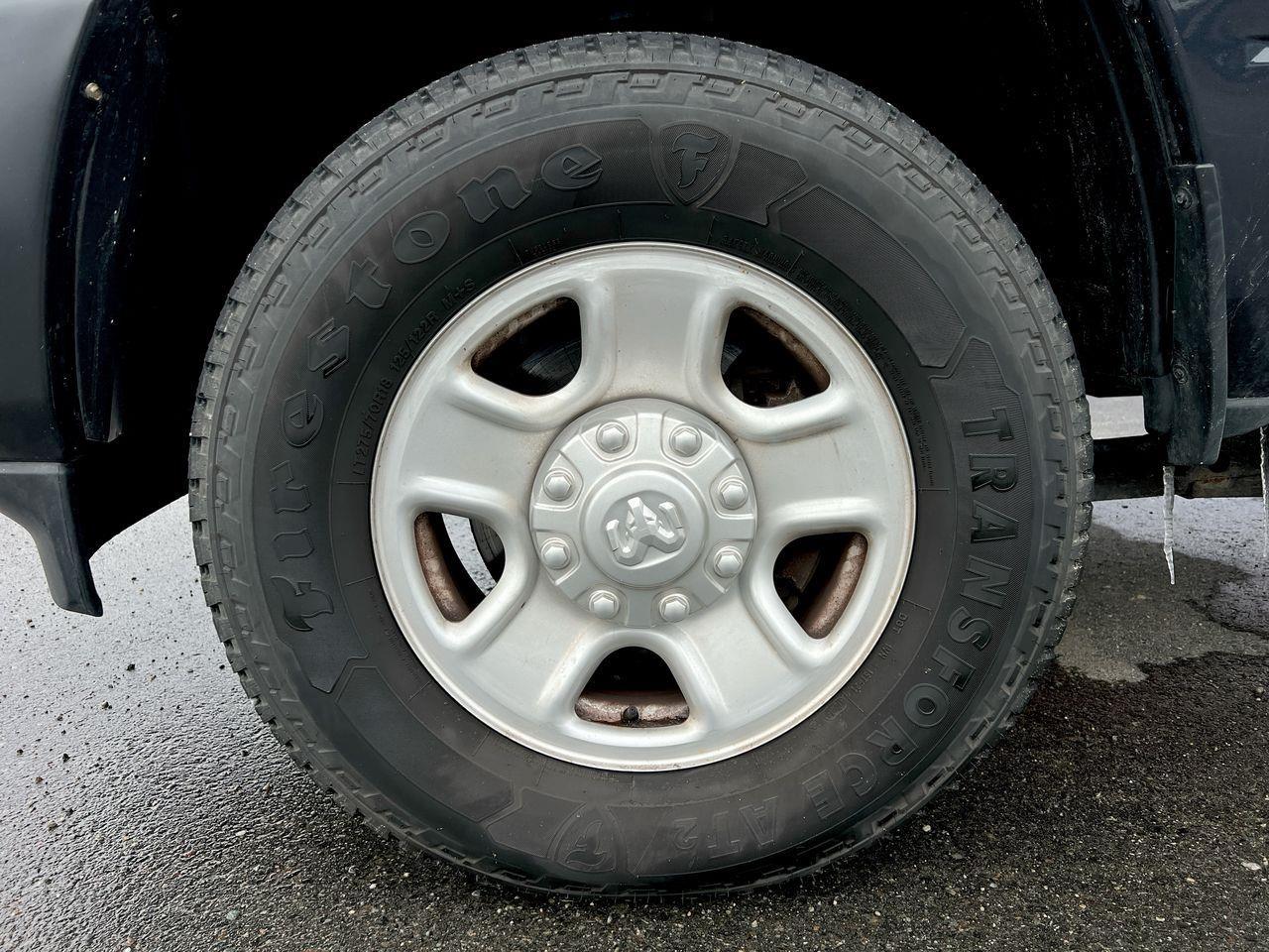 2022 RAM 3500 Tradesman 4X4, CRUISE CONTROL, BACK UP CAM, NAV, SIRIUS XM!! Photo