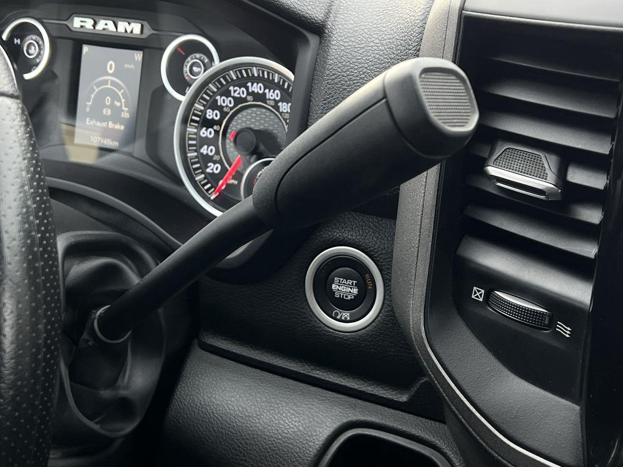 2022 RAM 3500 Tradesman 4X4, CRUISE CONTROL, BACK UP CAM, NAV, SIRIUS XM!! Photo