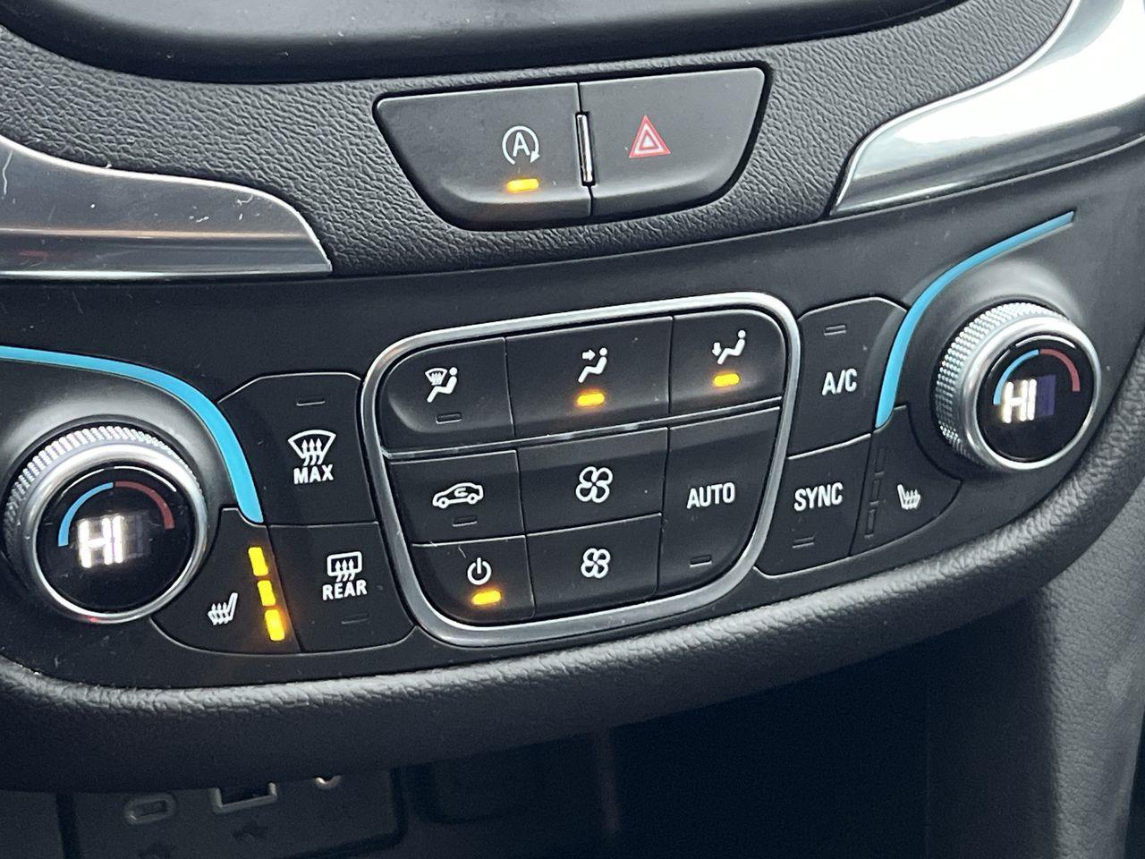 2024 Chevrolet Equinox LT HEATED FRONT SEATS, CRUISE CONTROL, SIRIUS XM, POWER LIFTGATE, BACK UP CAM, REMOTE START!! Photo