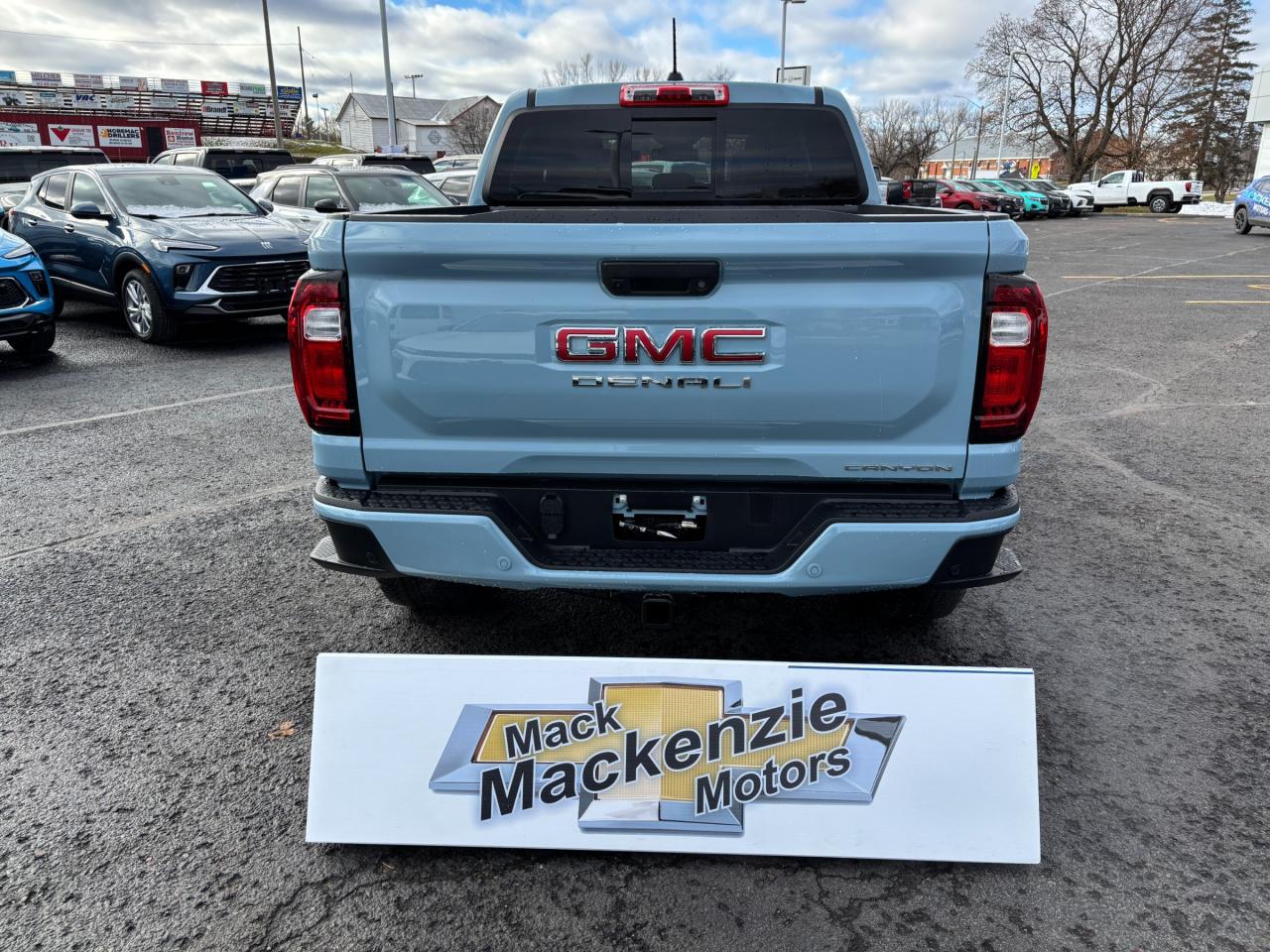 2026 GMC Canyon 2026 GMC Canyon Denali 4WD Photo2