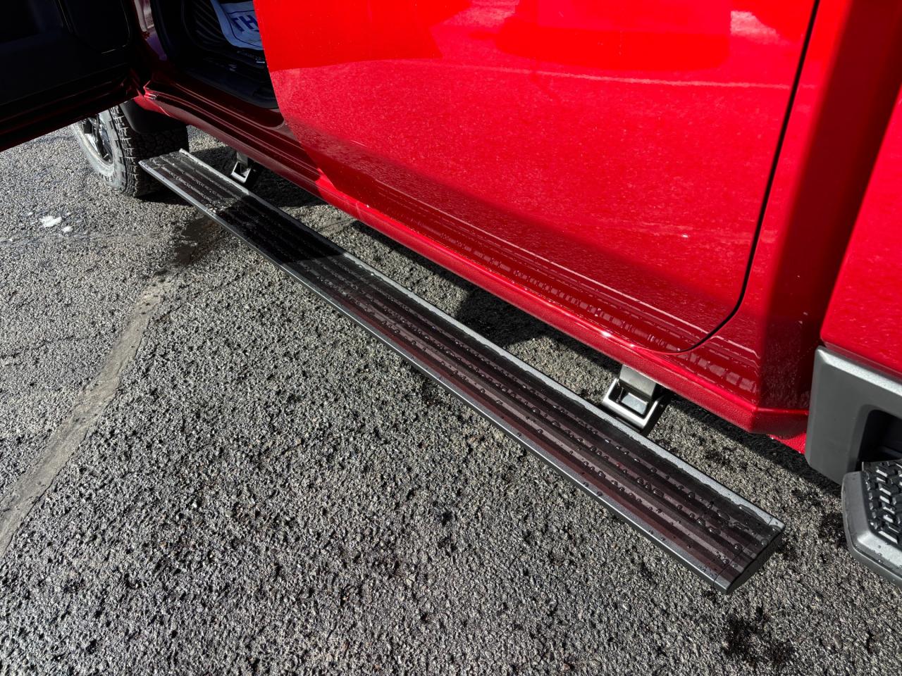 2026 GMC Sierra 2500 HD 2026 GMC Sierra 2500HD AT4 Crew Cab 4WD Photo