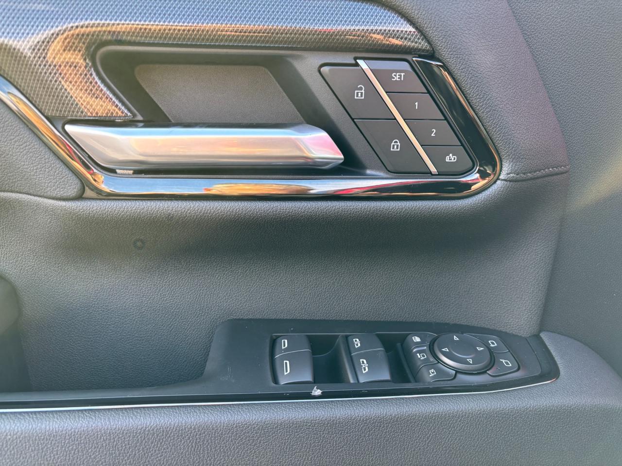 2026 GMC Sierra 2500 HD 2026 GMC Sierra 2500HD AT4 Crew Cab 4WD Photo