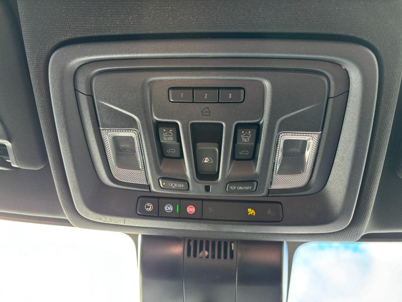 2026 GMC Sierra 2500 HD 2026 GMC Sierra 2500HD AT4 Crew Cab 4WD Photo