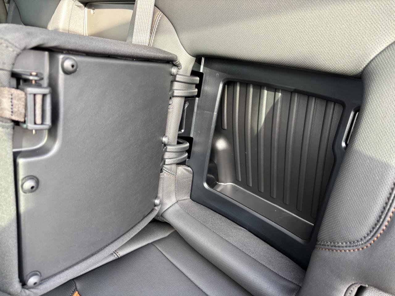 2026 GMC Sierra 2500 HD 2026 GMC Sierra 2500HD AT4 Crew Cab 4WD Photo