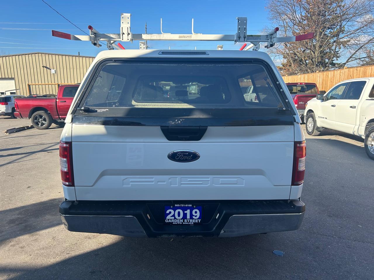 2019 Ford F-150 XLT Photo3