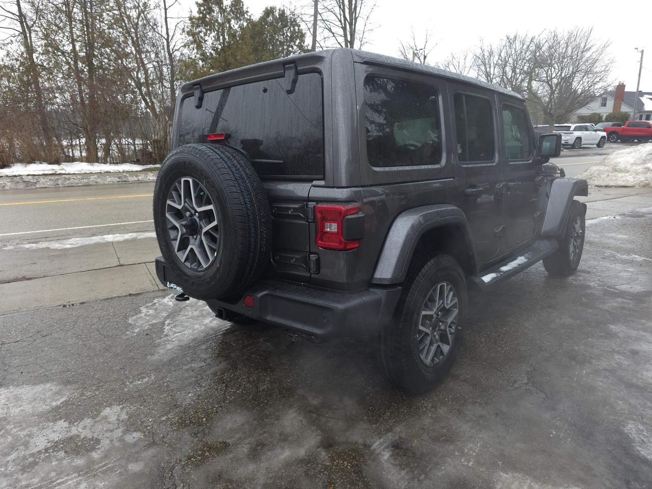 2026 Jeep Wrangler Sahara 0% Financing up to 60 months! Photo4
