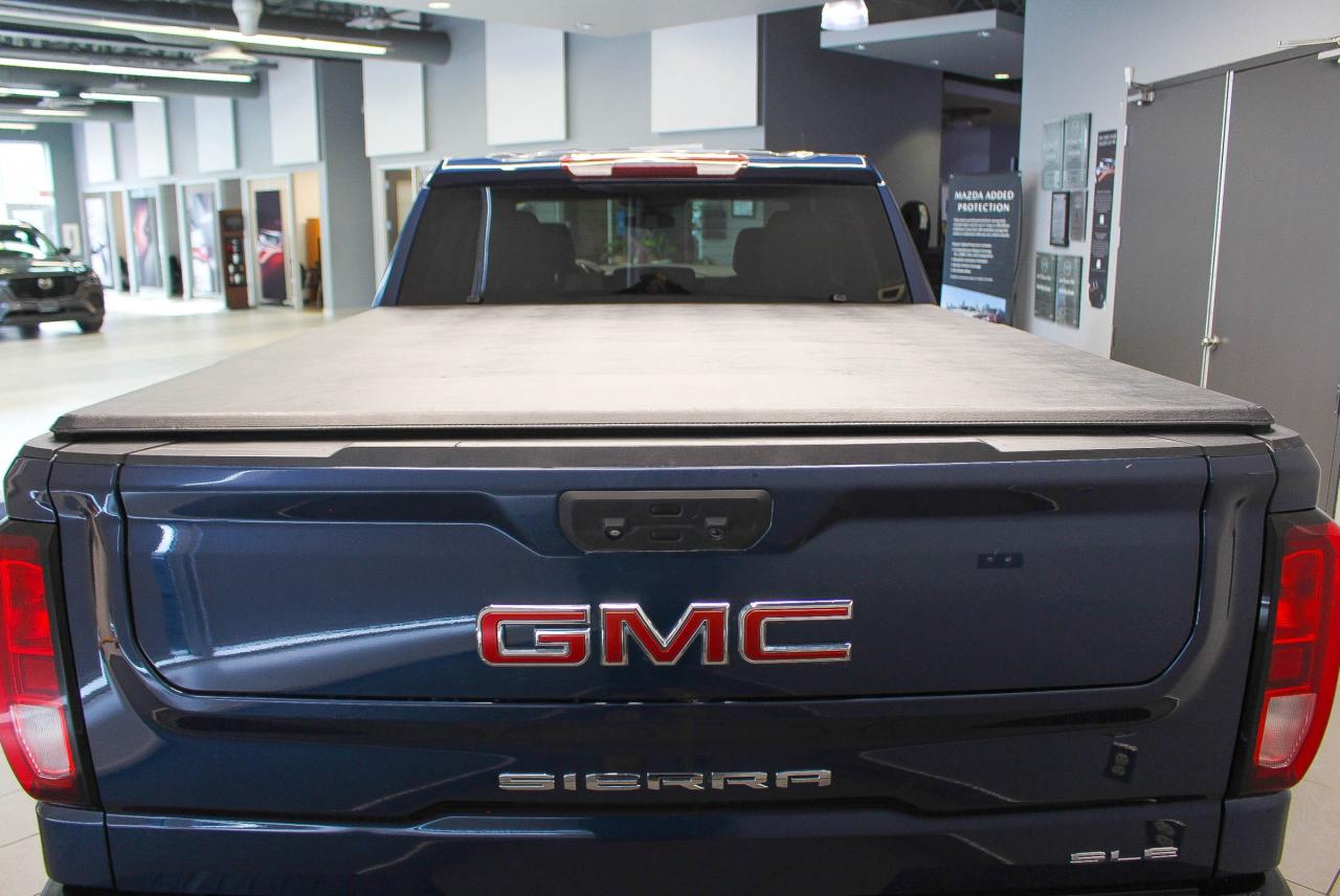 2022 GMC Sierra 1500 SLE 4X4 - CLOTH UPHOLSTERY - HEATED FRONT SEATS/STEERING WHEEL - CLEAN CARFAX Photo