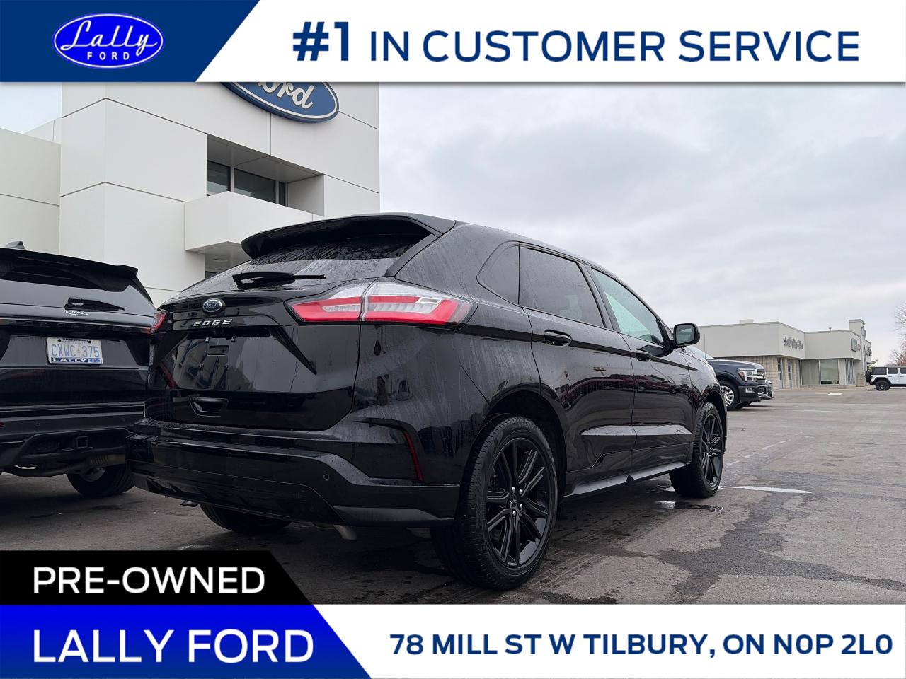 2024 Ford Edge ST Line Moonroof, Nav, One Owner! Photo