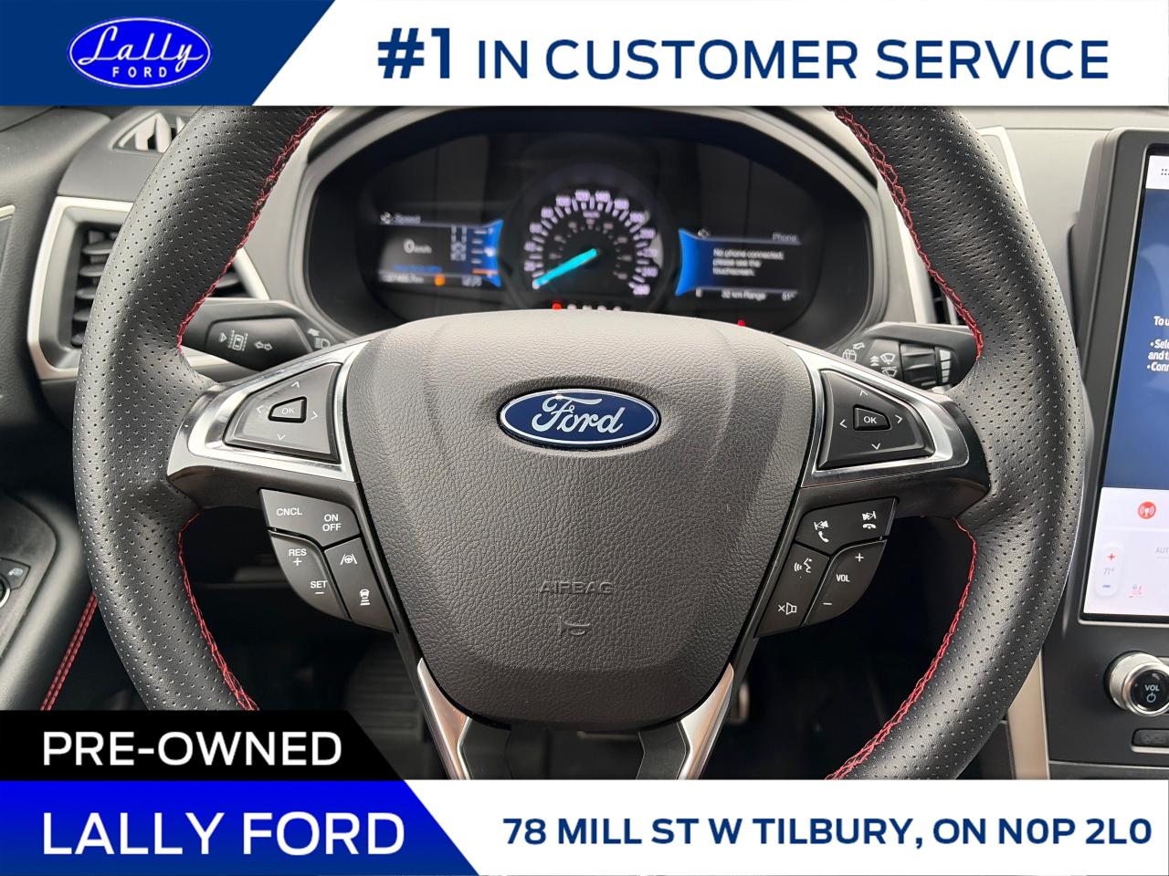 2024 Ford Edge ST Line Moonroof, Nav, One Owner! Photo