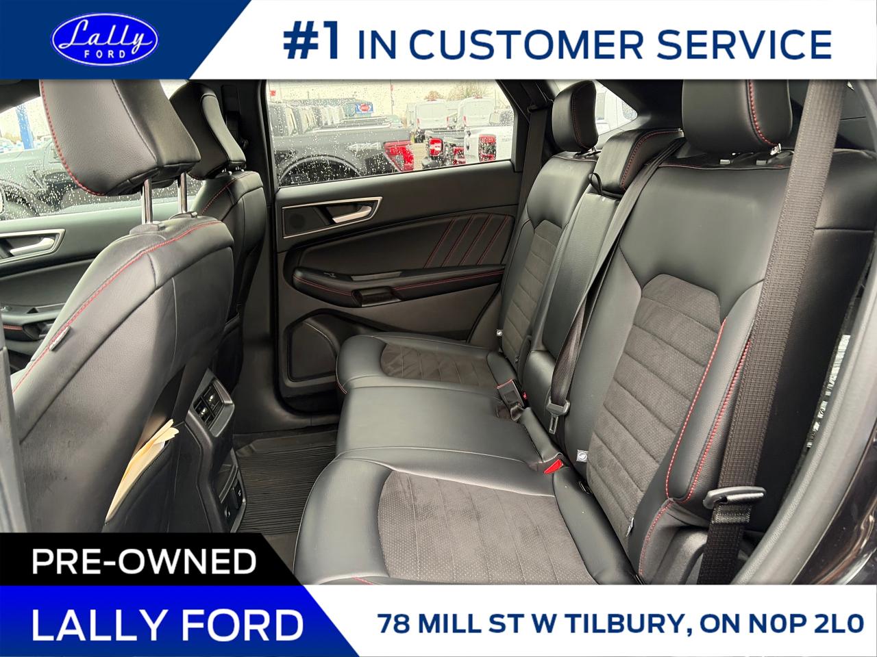 2024 Ford Edge ST Line Moonroof, Nav, One Owner! Photo