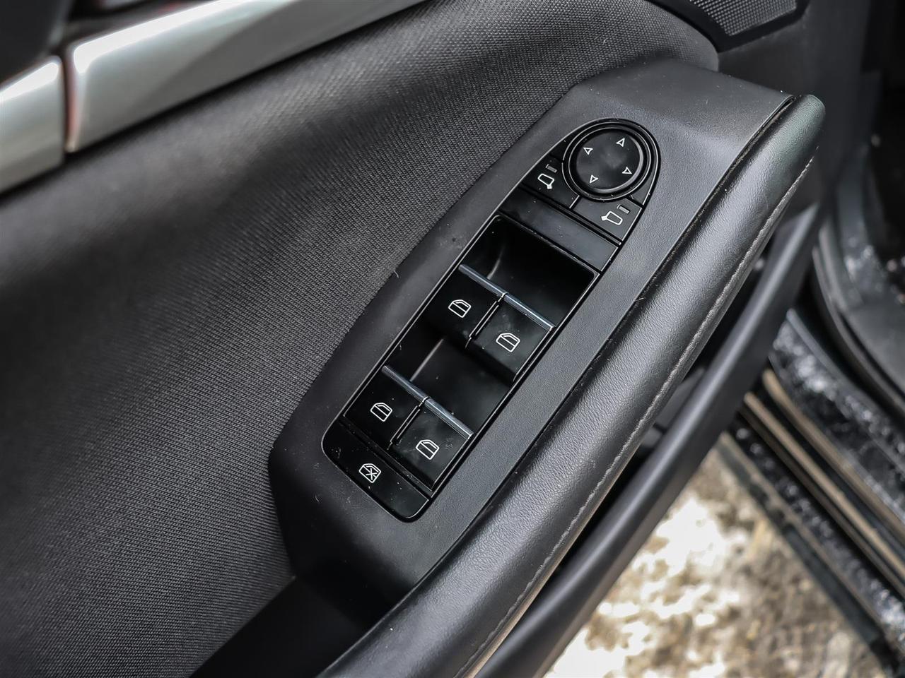 2022 Mazda MAZDA3 GX AUTO Photo