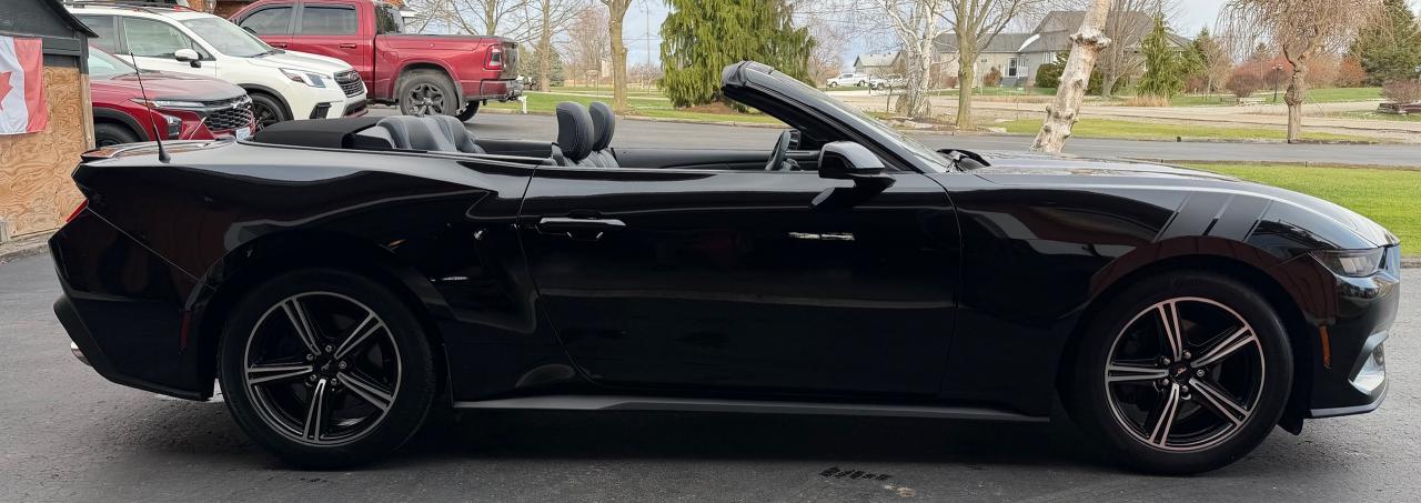 2024 Ford Mustang EcoBoost Premium Convertible - Photo #2