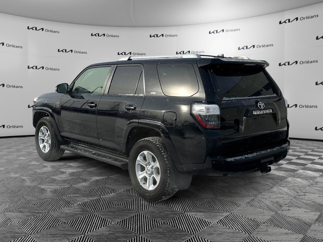 2018 Toyota 4Runner 4WD Photo