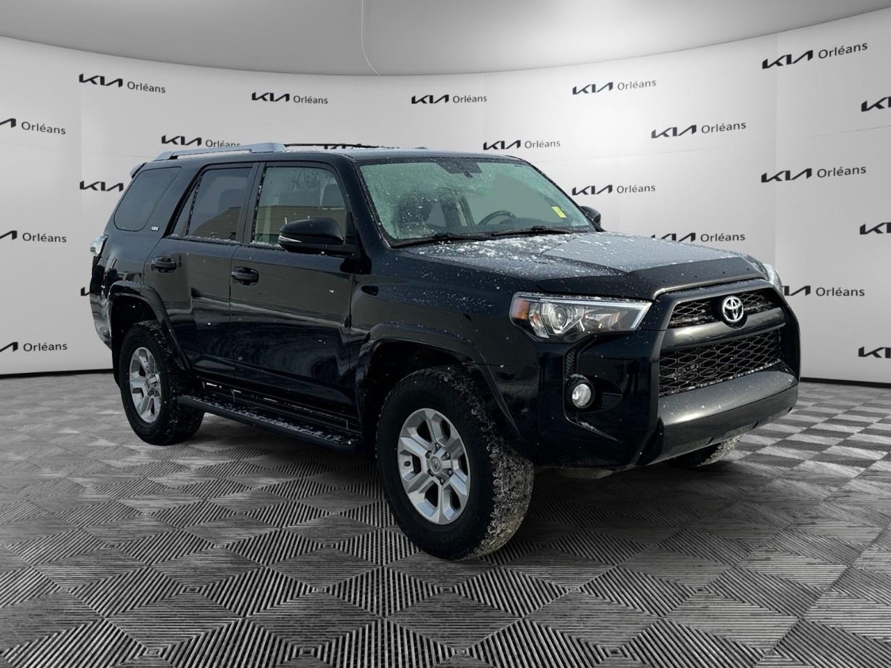 2018 Toyota 4Runner 4WD Photo2