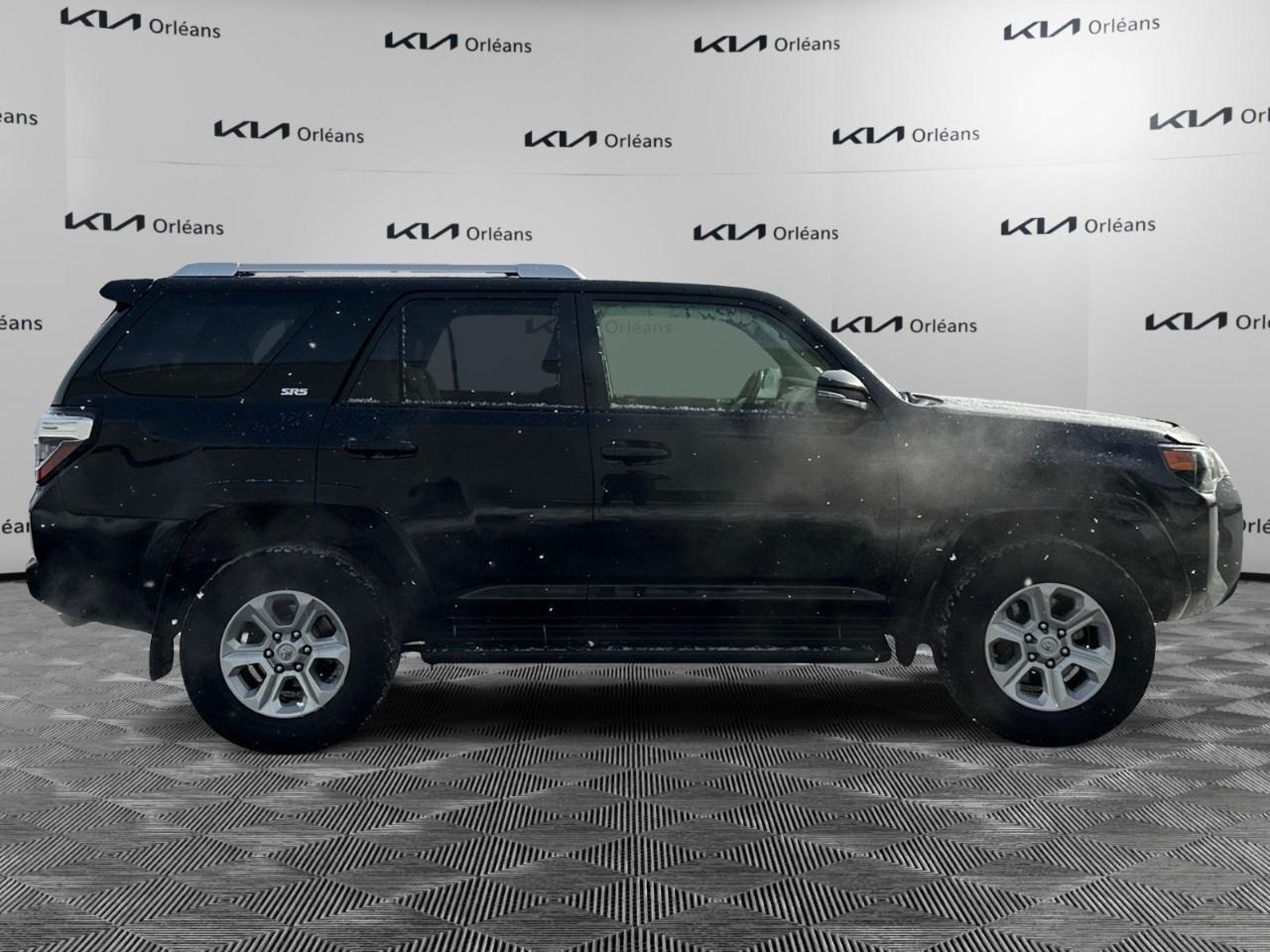 2018 Toyota 4Runner 4WD Photo