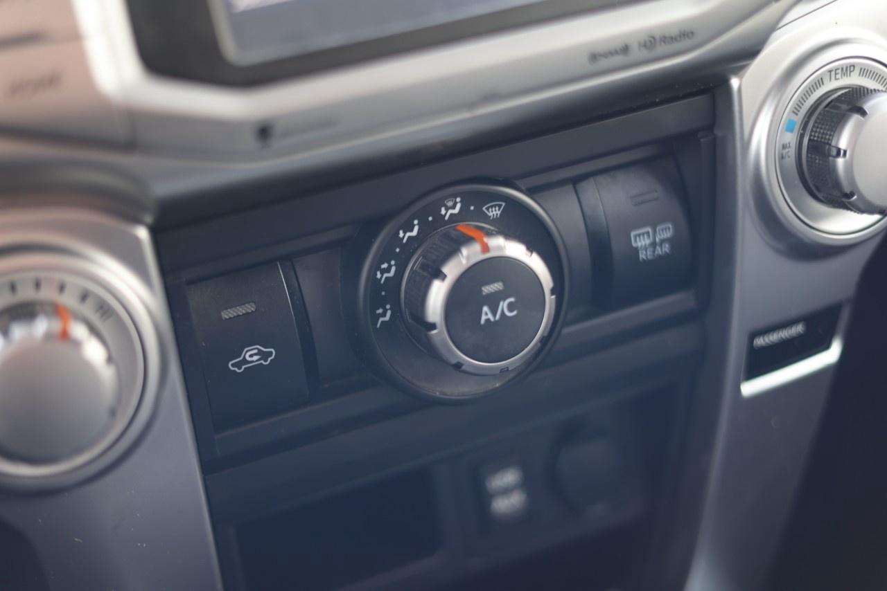 2018 Toyota 4Runner 4WD Photo