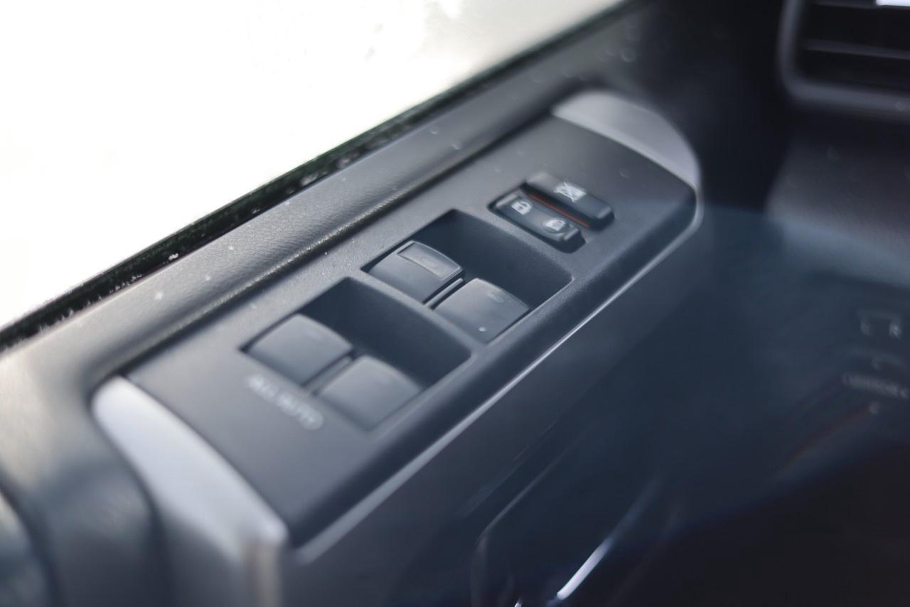 2018 Toyota 4Runner 4WD Photo