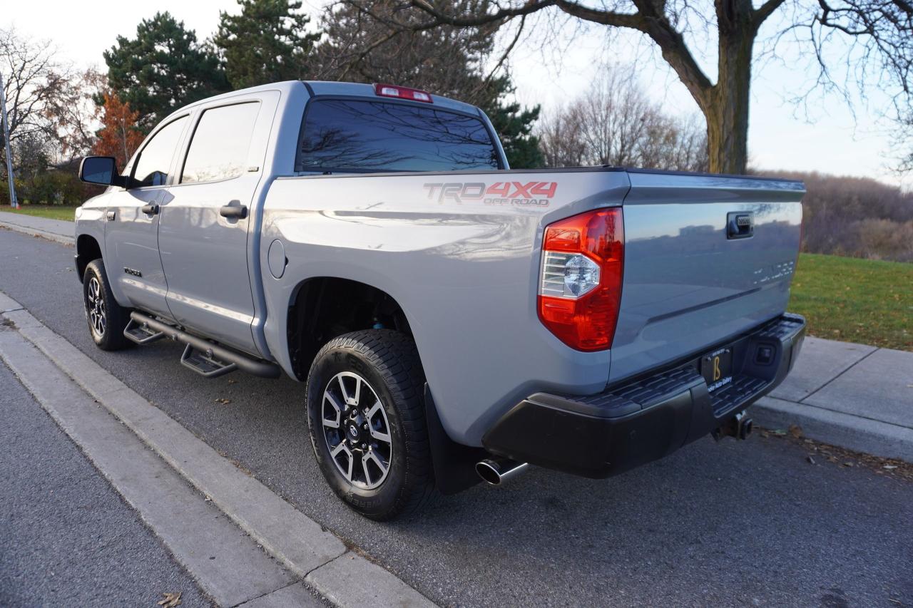 2018 Toyota Tundra CREWMAX / TRD - OFF ROAD / AWESOME COLOUR / 5.7 V8 Photo2